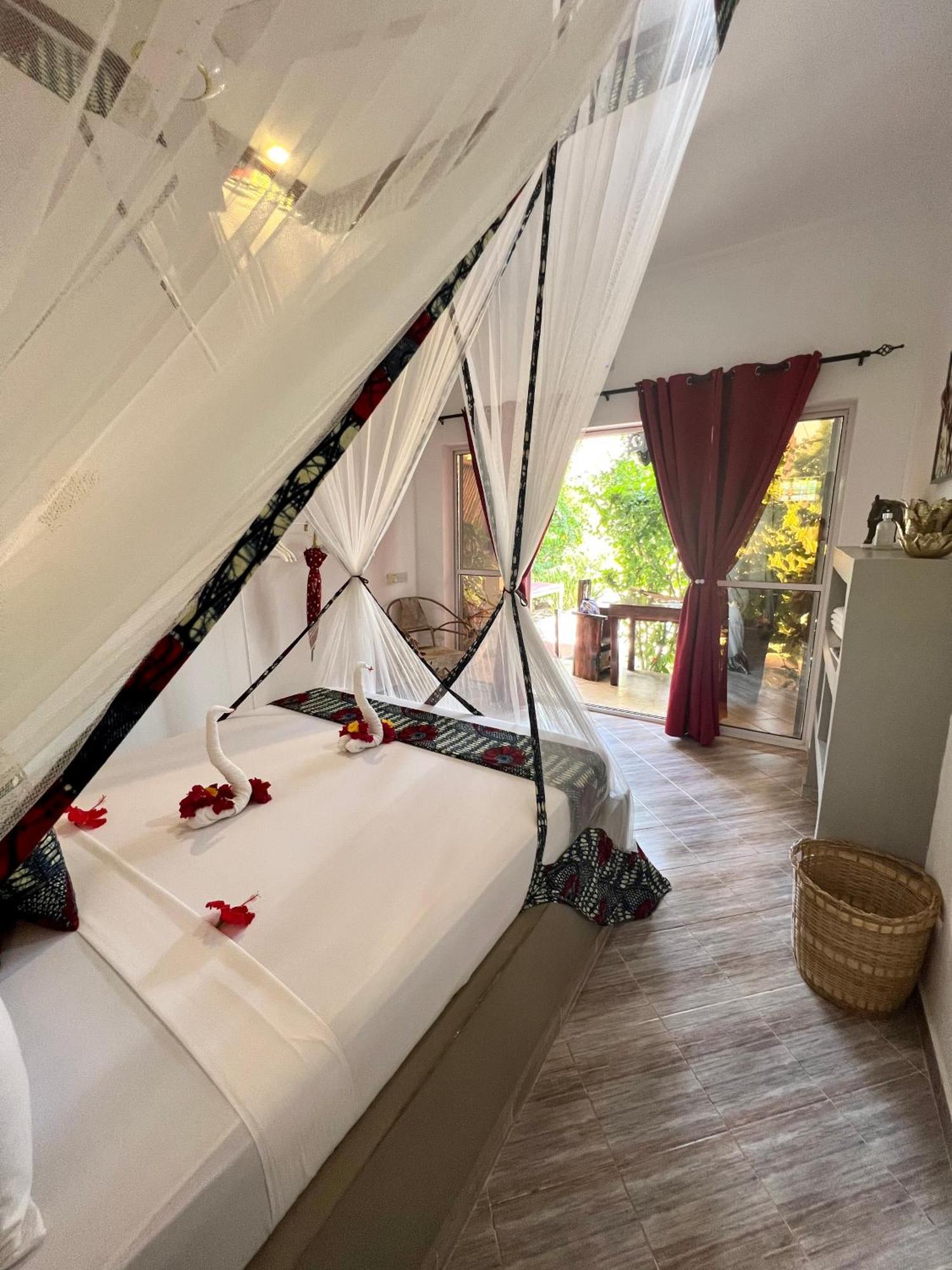 Gadea Boutique Hotel& Gadea Garden Italian Restaurant (adults Only) Aparthotel