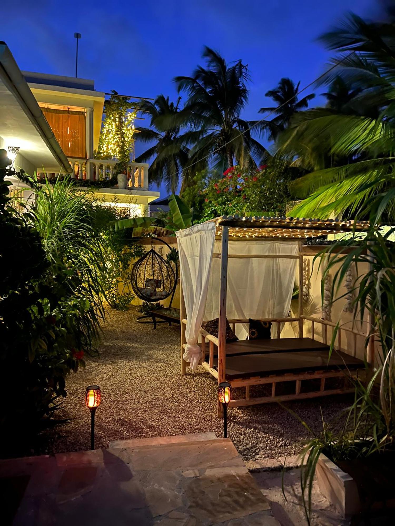 Gadea Boutique Hotel& Gadea Garden Italian Restaurant (adults Only) Aparthotel 2*